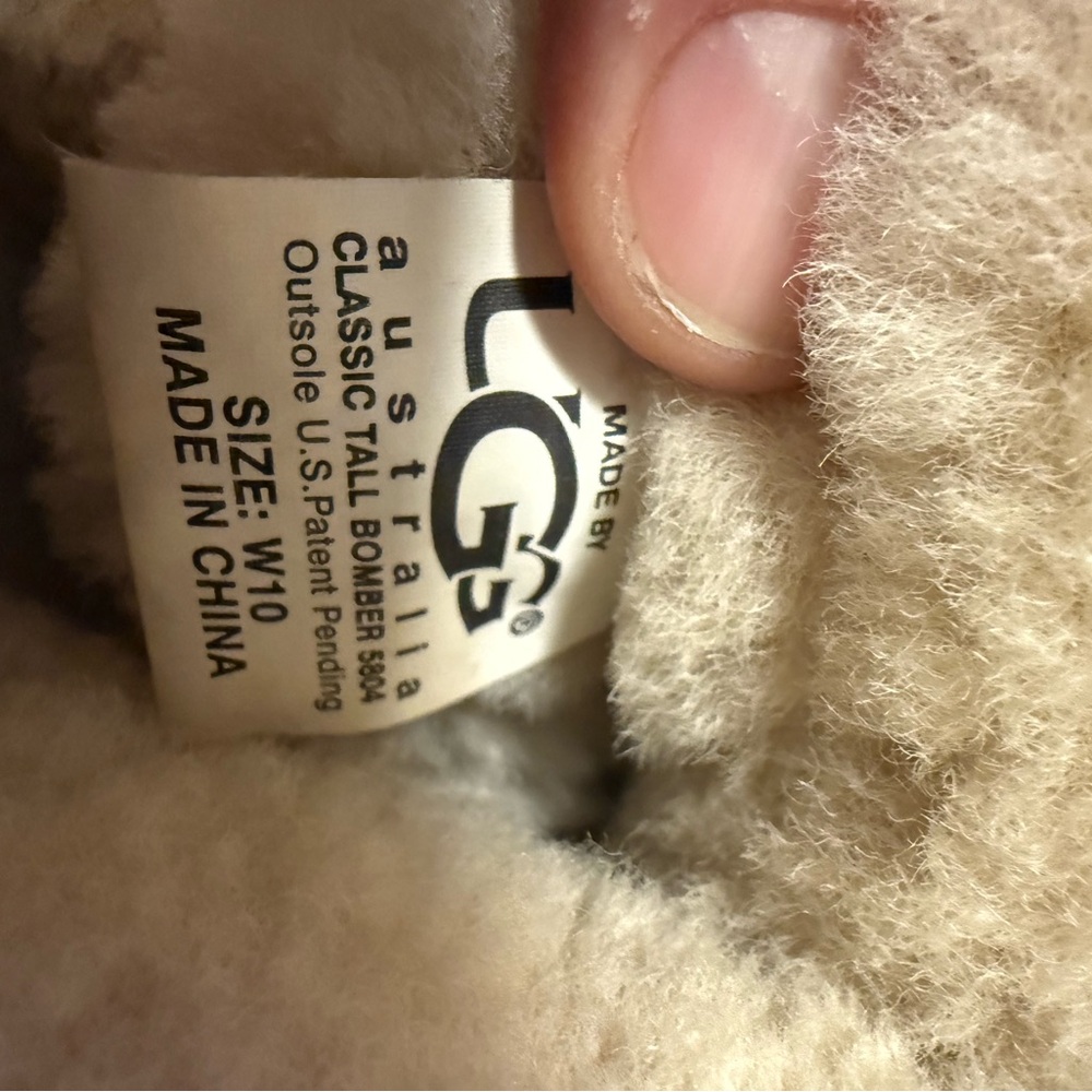 UGG Dark Brown classic tall bomber Leather Boots size 10W - Picture 13 of 13